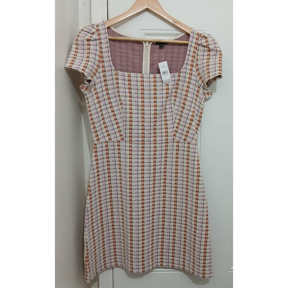 Ann Taylor women size 6 beige pink square neck puff sleeve light textured dress